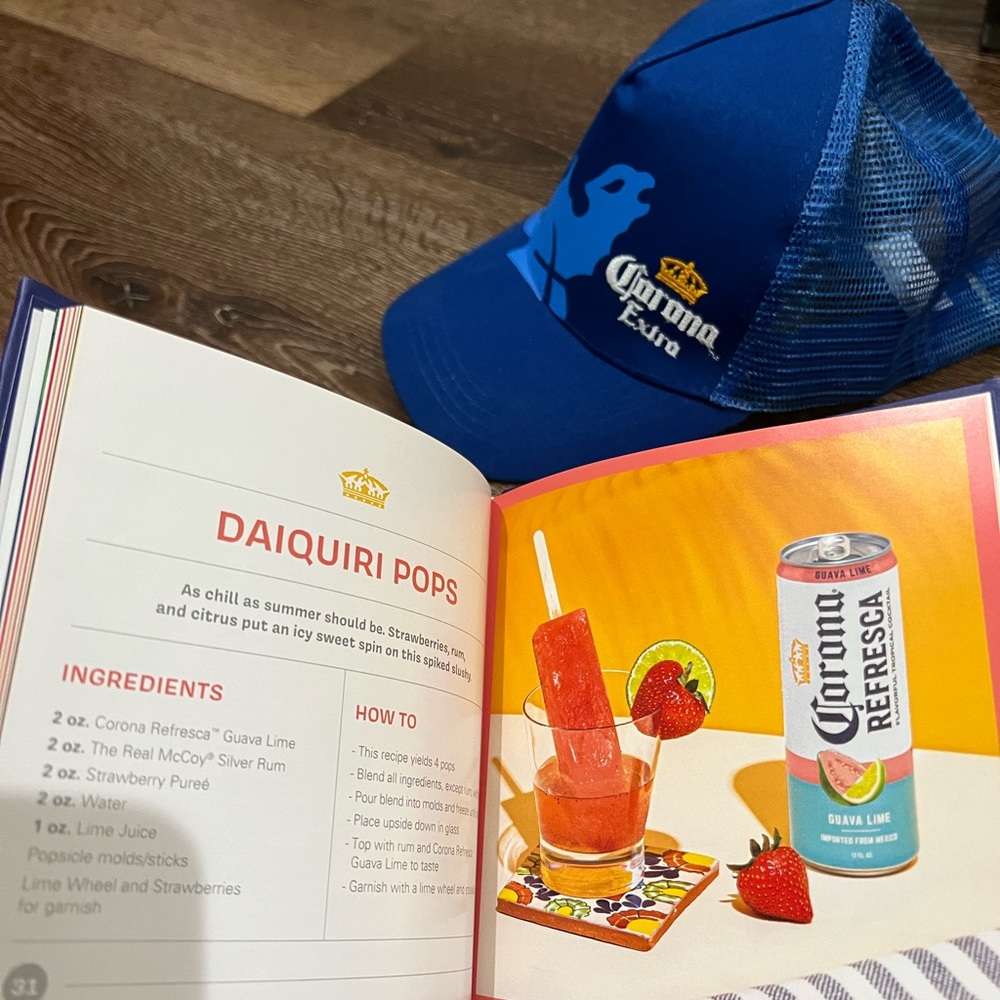 NWOT corona hat / corona cocktail book - Picture 2 of 9
